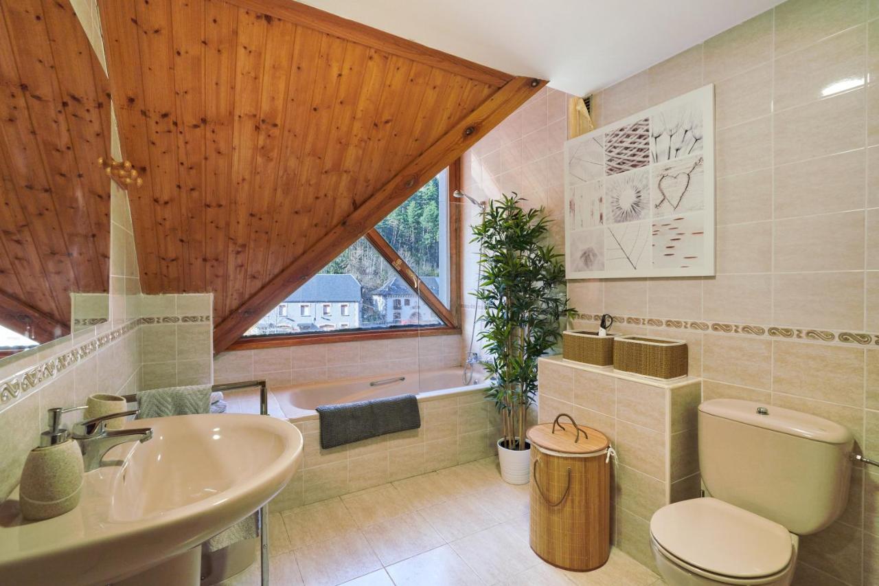 Magnifico Atico Duplex Con Vistas A La Montana Lägenhet Canfranc Exteriör bild